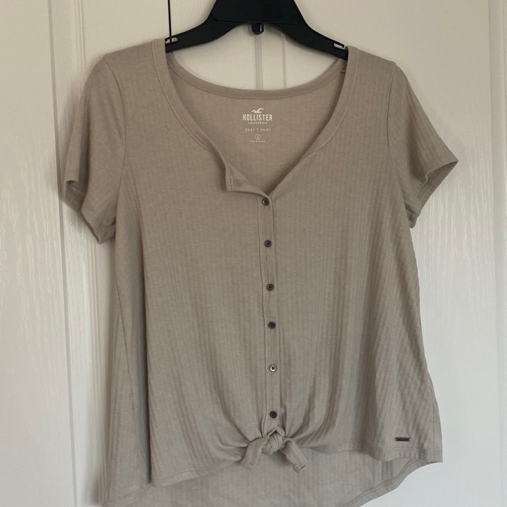 Short sleeve top